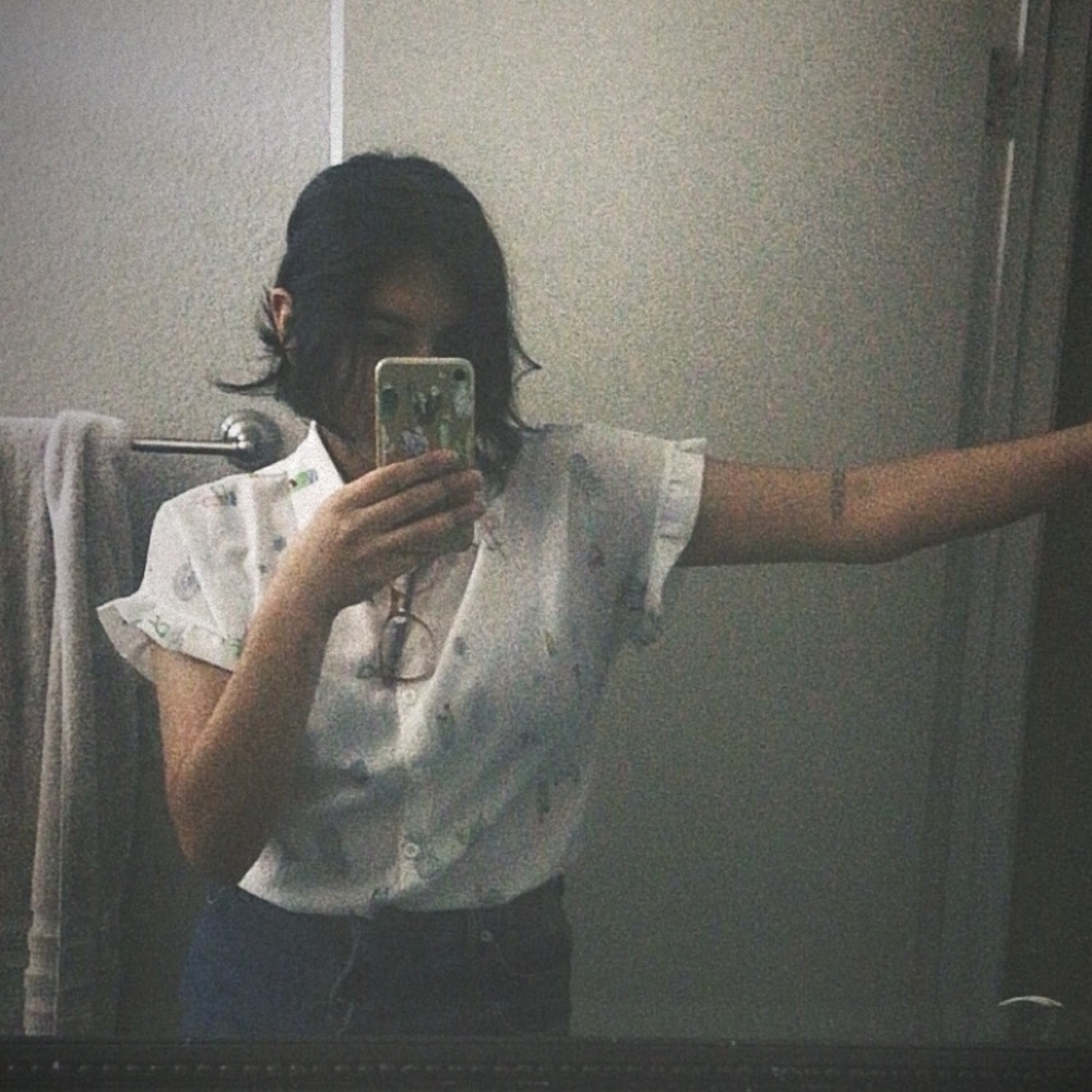 Meet your Posher, Adrianna